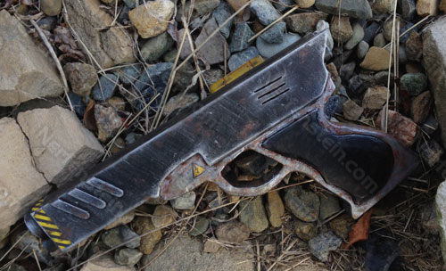 batman-inspired-fallout-pistol-prop-nerfenstein Batman inspired fallout automatic pistol prop gun build