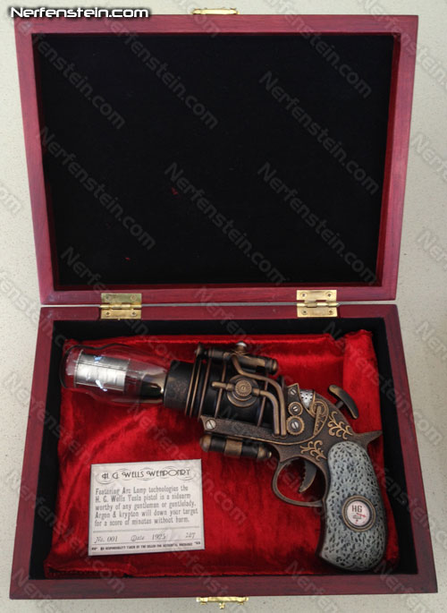 Nerfenstein-steampunk-exhibition-HG-Wells-tesla-pistol-steampunk-argon-krypton h.g. wells tesla pistol prop steampunk tesla HG Wells in case