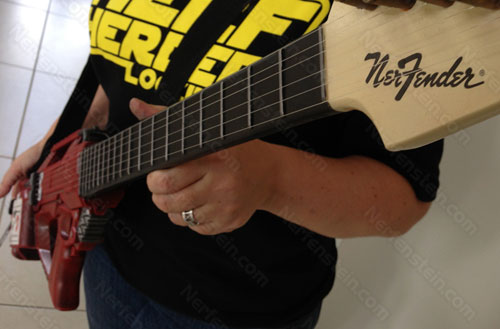 nerf guitar mod nerfender nerf rayven guitar mod by nerfenstein girlygamer